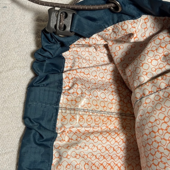 Eddie Bauer Lightweight Rain Jacket - Picture 7 of 12